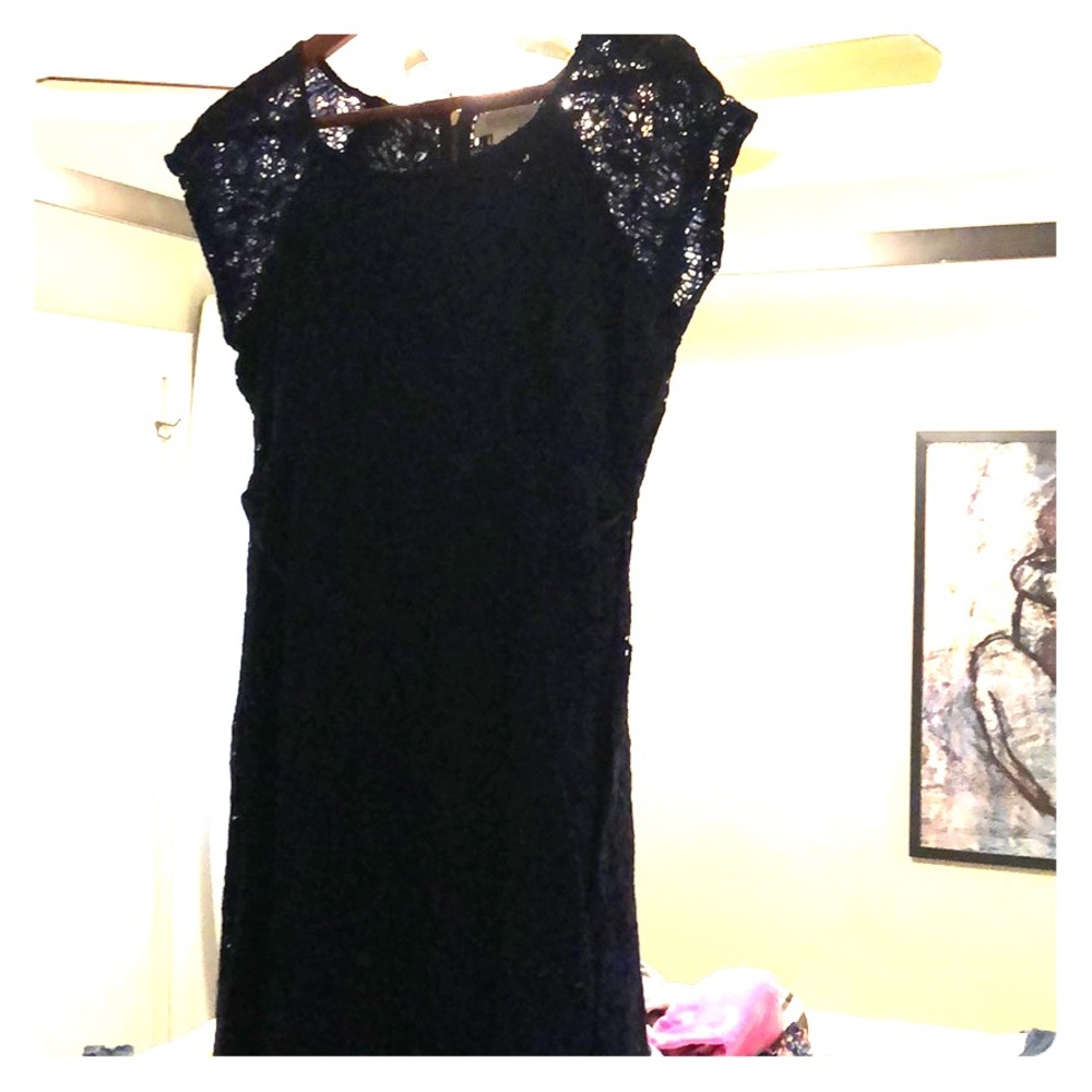 Motherhood Maternity Dress